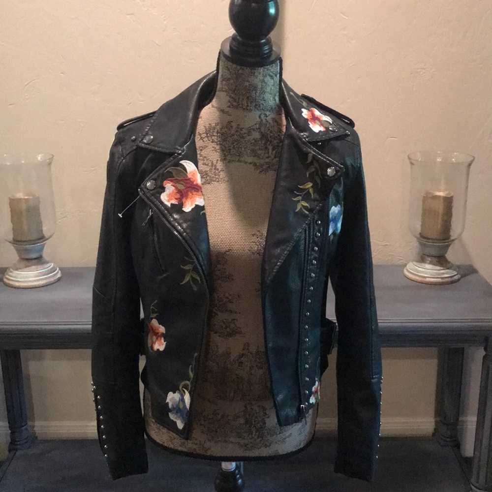 AFTF BASIC VEGAN LEATHER JACKET